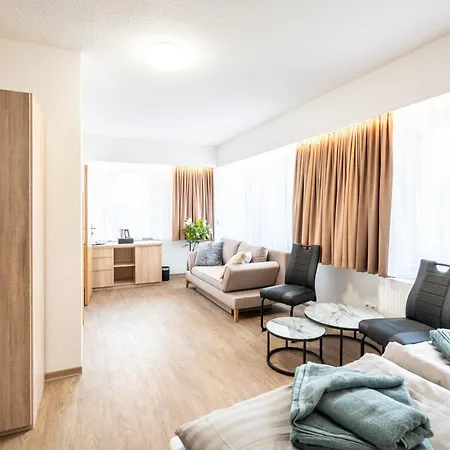 게스트하우스 Dreistern 3*